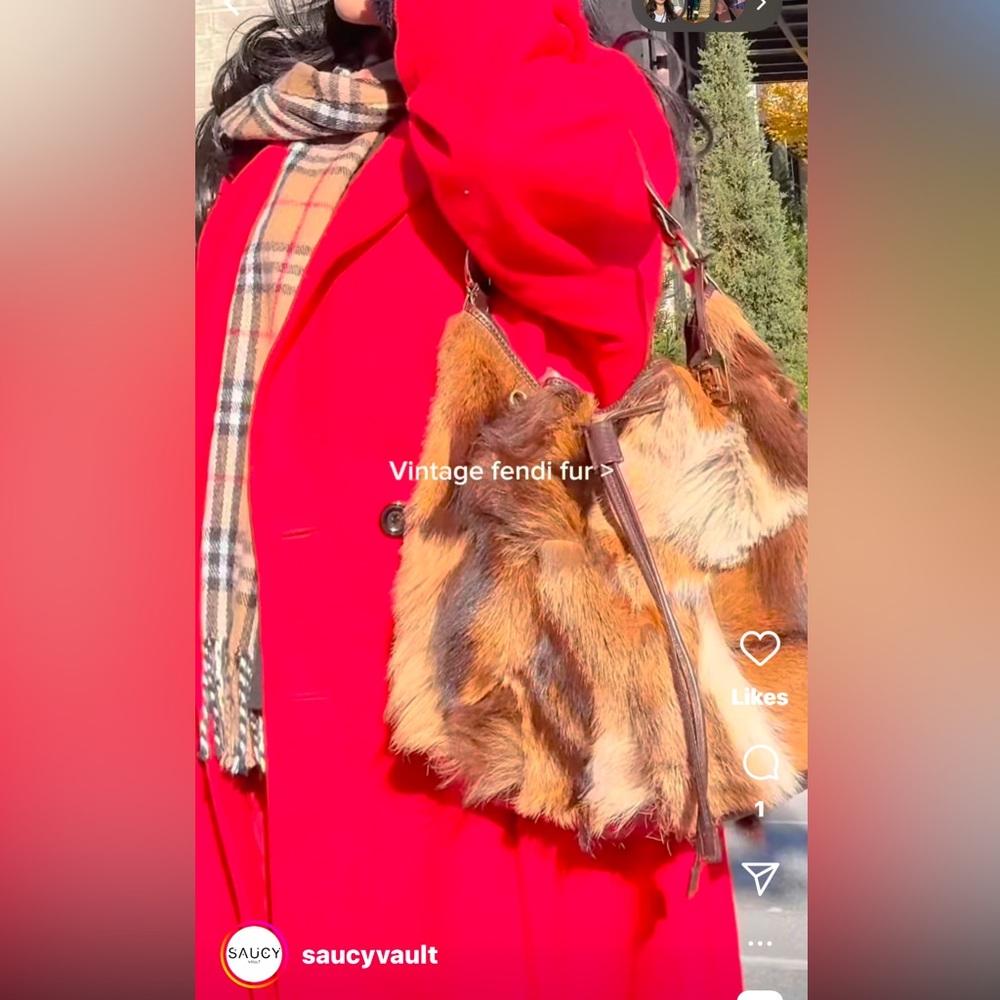 FENDI vintage calf hair hobo drawstring bag - Picture 11 of 17